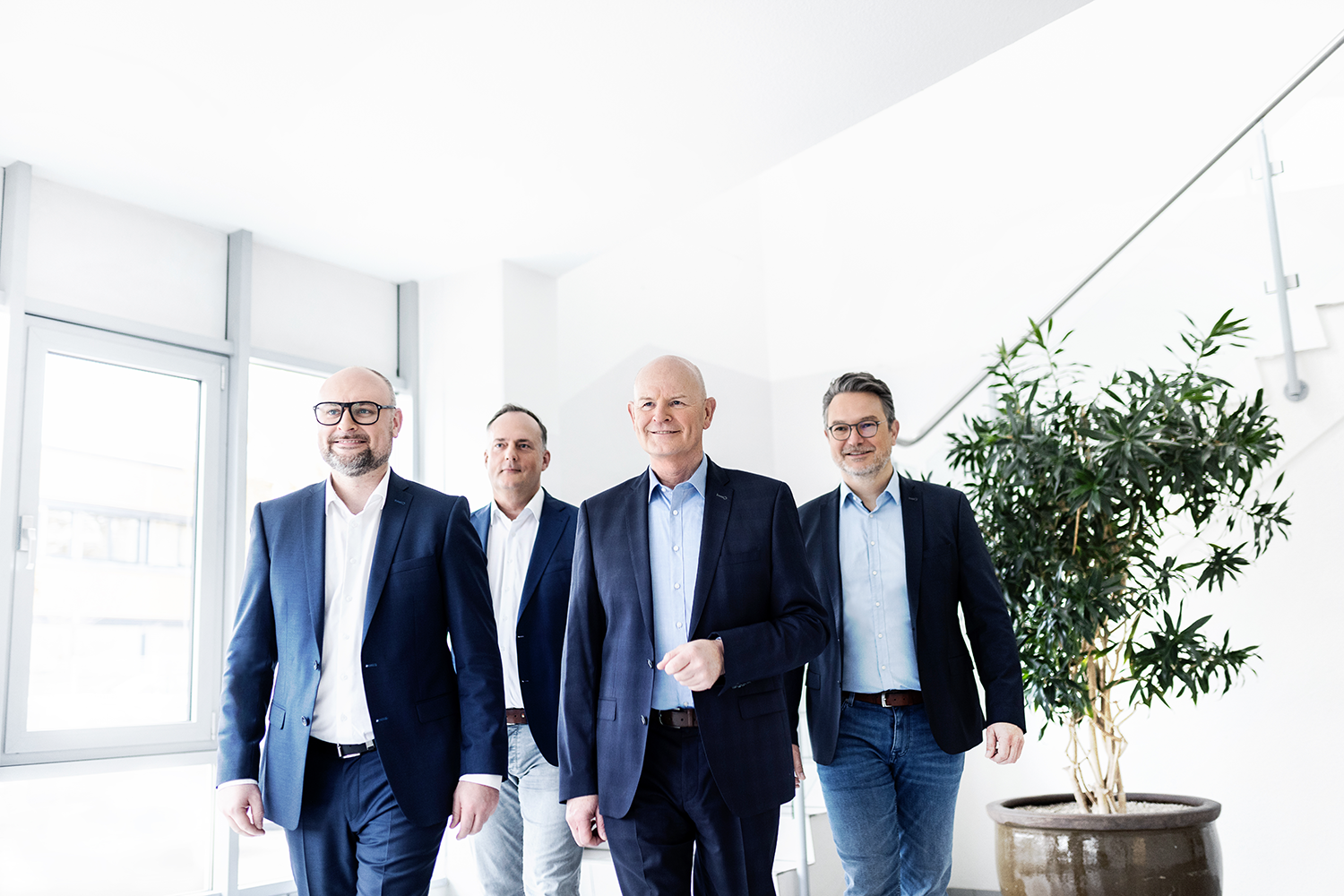 Gruppenbild der Geschäftsführer der Mediaform Unternehmensgruppe – von links nach rechts Björn Weber, René Zäske, Jörg Weber und Steffen Marienfeld